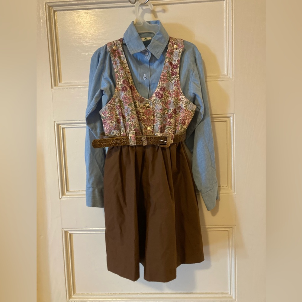 Vintage Girl Scouts Uniform